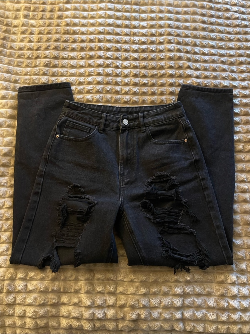 SHEIN | Women’s Black Distressed High-Waist Jeans | Straight Leg Jeans - Picture 6 of 16
